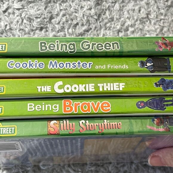 Sesame Street DVDs Set Silly Storytime Being Brave Being Green Cookie Monster - Picture 7 of 7